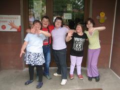 HURÁ  DO  CUKRÁRNY!