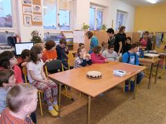 Vyhlašování soutěže o nejlepší návrh na školní PF