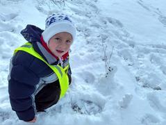 Hledání stop ve sněhu