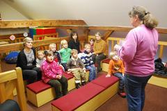 Děti z MŠ v knihovně