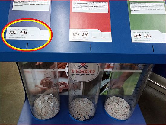 Stav hlasování 17.10.2017 odpoledne, levý válec obsahuje žetony pro naši školu., 550x414, 53.42 KB