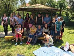 Setkání na zahradě