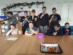 Pod šable, pod šable