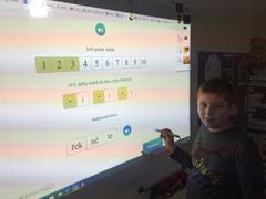 Vzdělávací aplikace Včelka