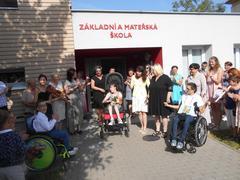 Vycházející žáci