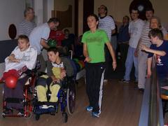 BOWLING S TÁBORÁKEM