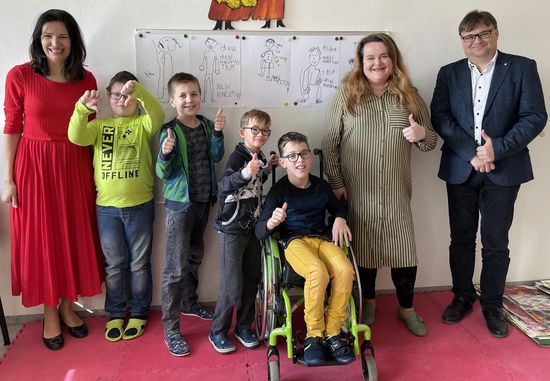 431195624_396808326620018_5152890459161727343_n.jpg, 550x381, 54.94 KB